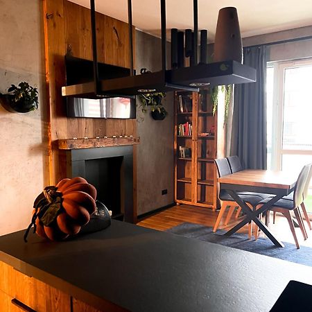 Lake Park Apartament With Free Parking Airport Netflix Apartment Warsaw Luaran gambar