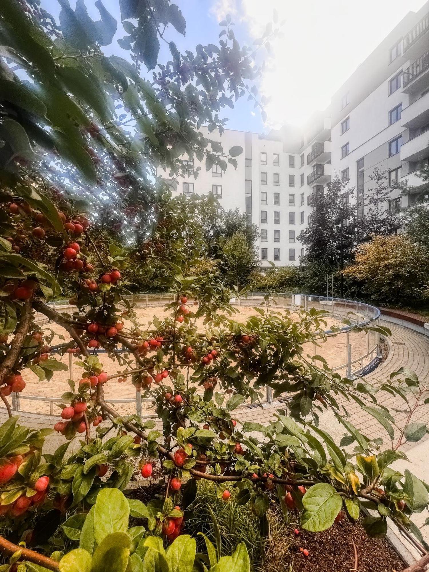 Lake Park Apartament With Free Parking Airport Netflix Apartment Warsaw Luaran gambar